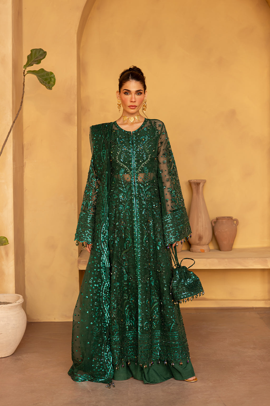 Emaan Adeel I Regalia Luxury Formals I IVYEN - House Of Hania