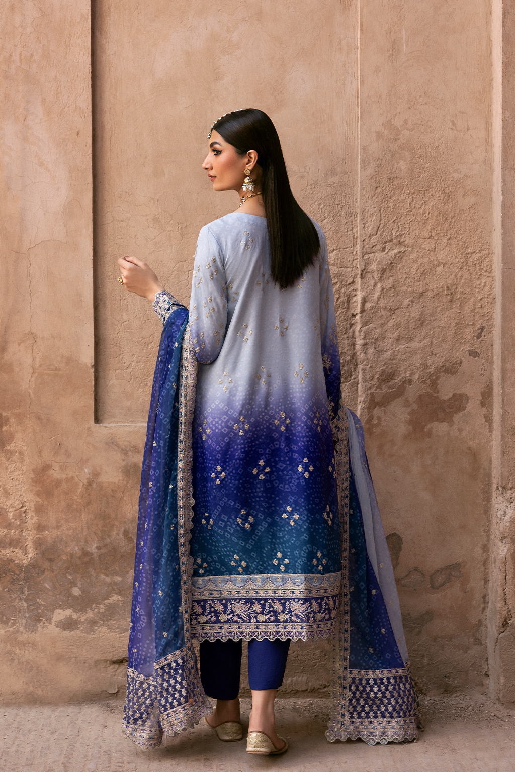 Emaan Adeel I The Empress Wedding Formals I AUREVIA - House Of Hania