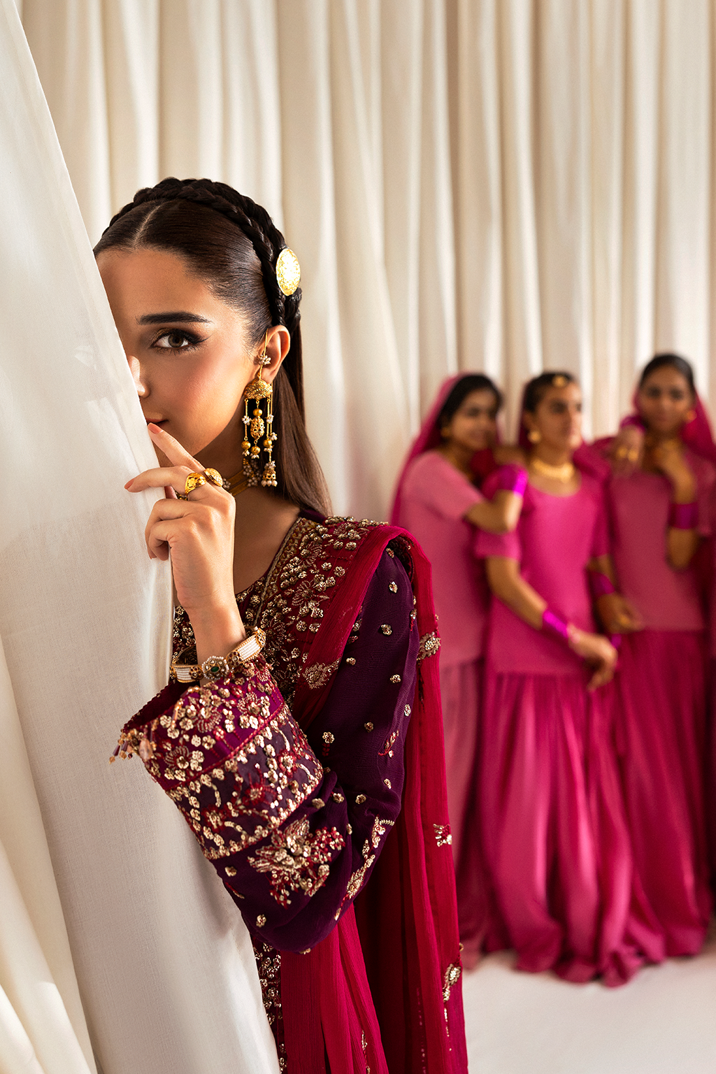 Emaan Adeel I The Empress Wedding Formals I AVORIA - House Of Hania