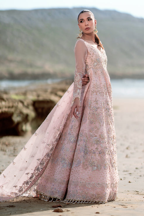 Emaan Adeel | Kamari Reveuse Wedding Formals | AMOUR - House Of Hania