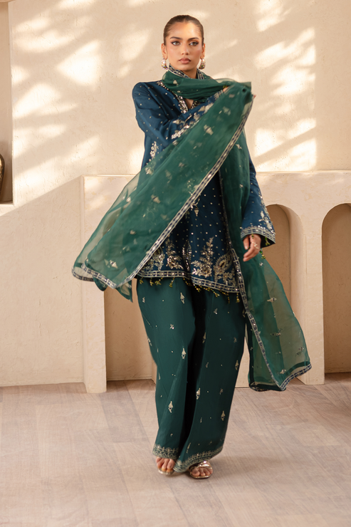 Emaan Adeel | Noore Festive Formals | LAVEEN - House Of Hania