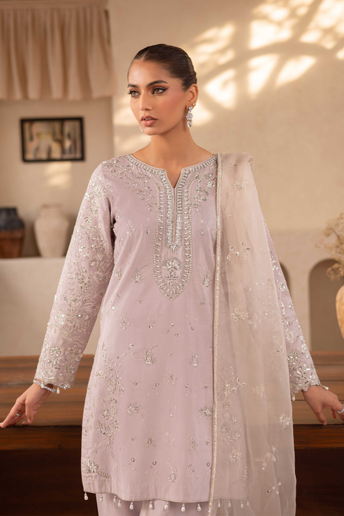 Emaan Adeel | Noore Festive Formals | YALINA - House Of Hania