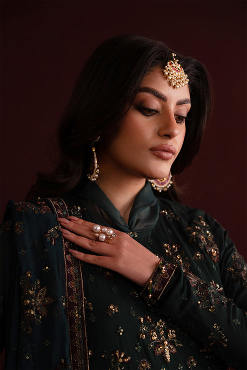 Emaan Adeel | Nooresha Formals 25 | Kavya - House Of Hania