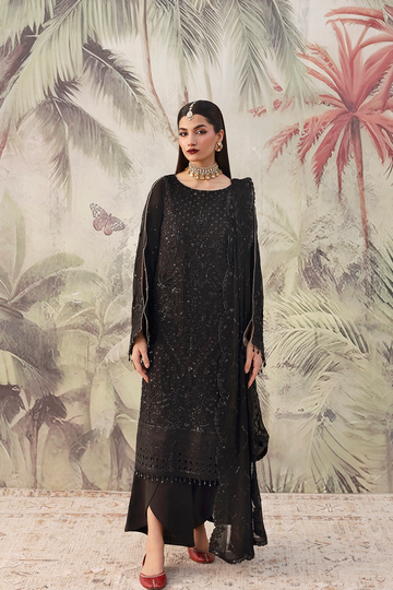 Emaan Adeel | Romansiyyah Luxury Formals | ZAREENAH - House Of Hania