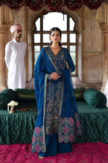 Emaan Adeel | Romansiyyah Luxury Formals | ZARQ - House Of Hania