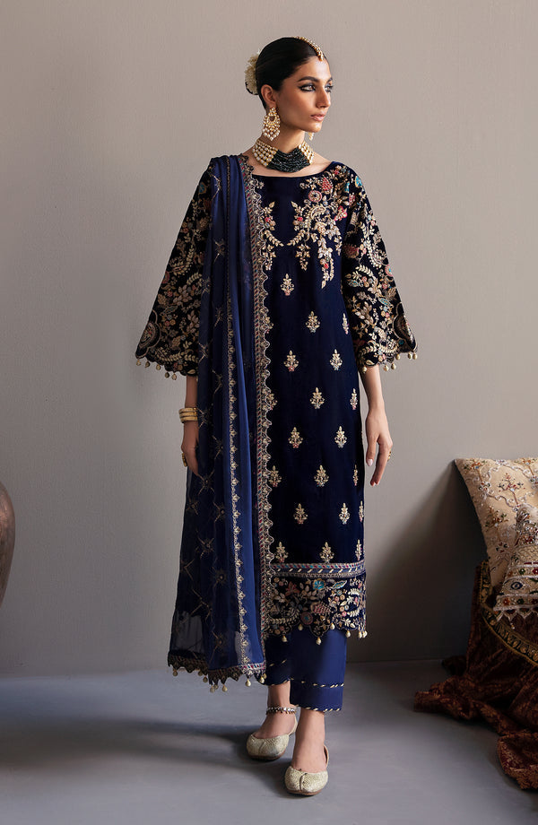 Emaan Adeel | Saanjh Velvet Collection 24 |  MK-03 Falak - House Of Hania