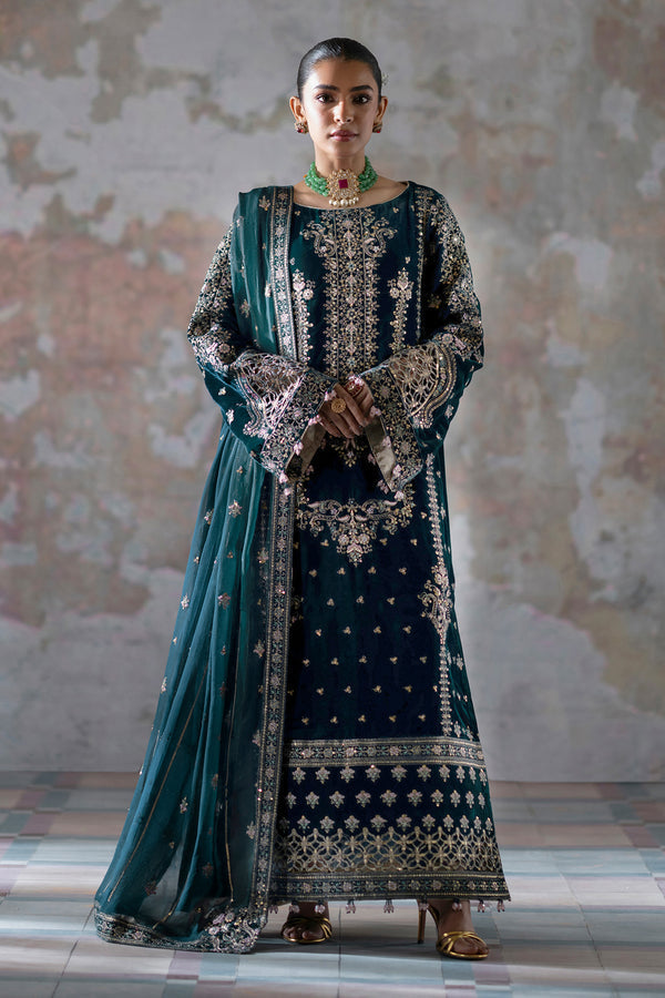Emaan Adeel | Saanjh Velvet Collection 24 |  Meher - House Of Hania