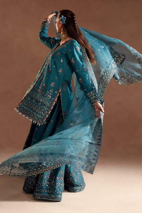 Emaan Adeel | Selene Formals | MIRELLE - House Of Hania
