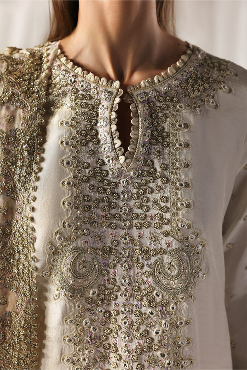 Emaan Adeel | Serein Luxe Silk | MISTY DAWN - House Of Hania