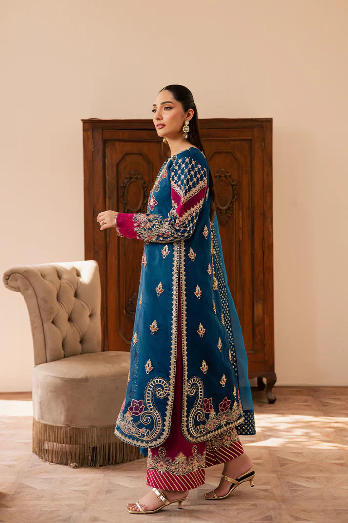 Emaan Adeel | Suave luxury formals 25 | AVOIR - House Of Hania