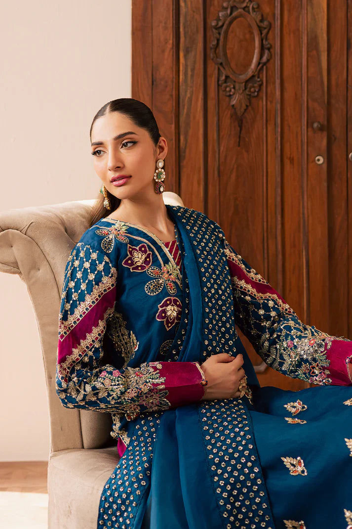 Emaan Adeel | Suave luxury formals 25 | AVOIR - House Of Hania