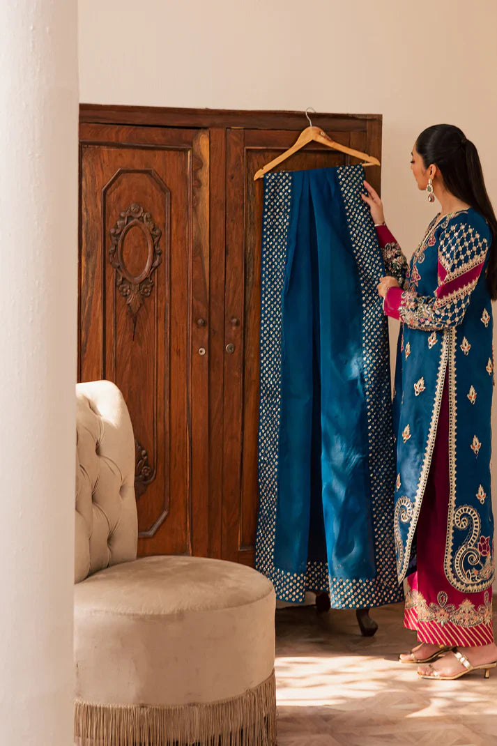 Emaan Adeel | Suave luxury formals 25 | AVOIR - House Of Hania
