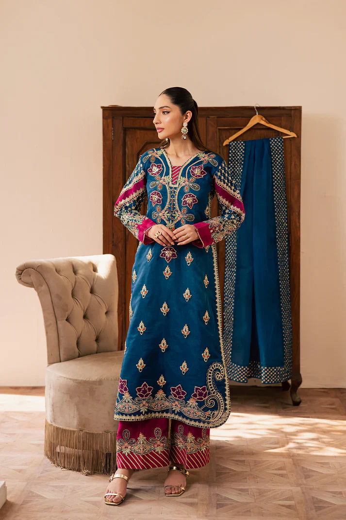 Emaan Adeel | Suave luxury formals 25 | AVOIR - House Of Hania