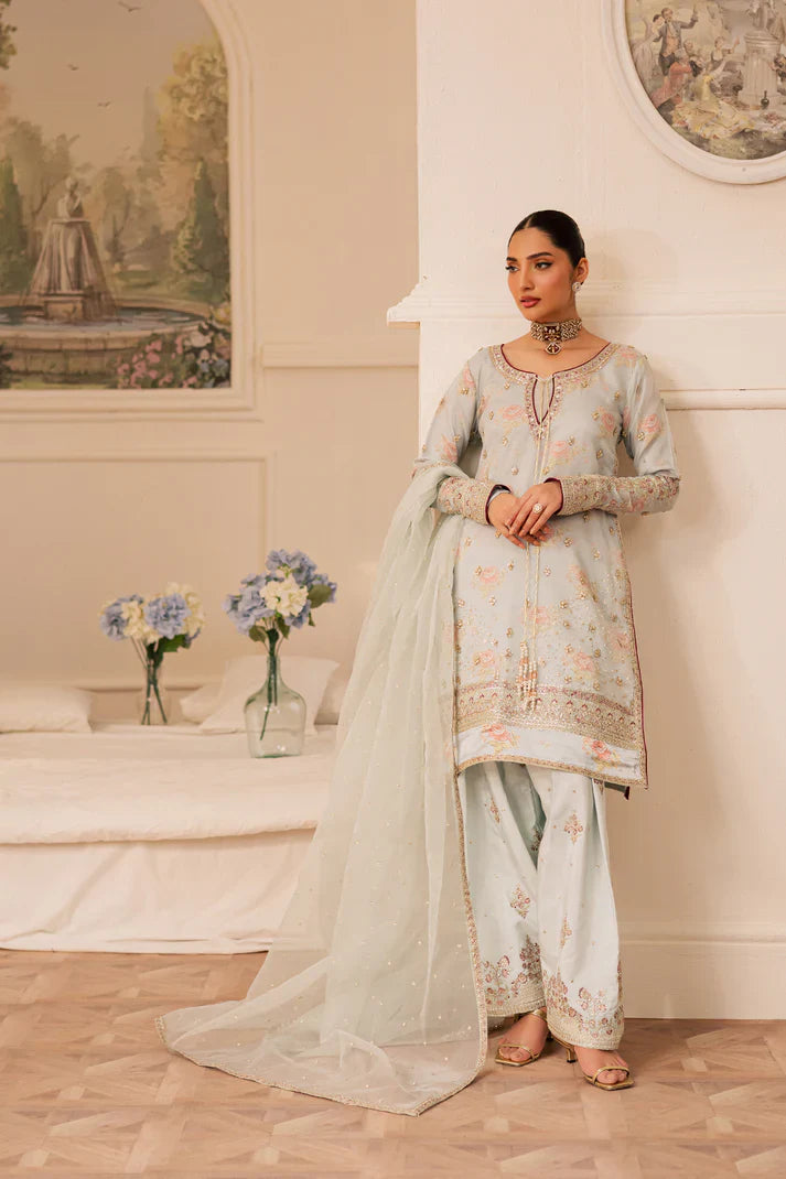 Emaan Adeel | Suave luxury formals 25 | ELAIN - House Of Hania