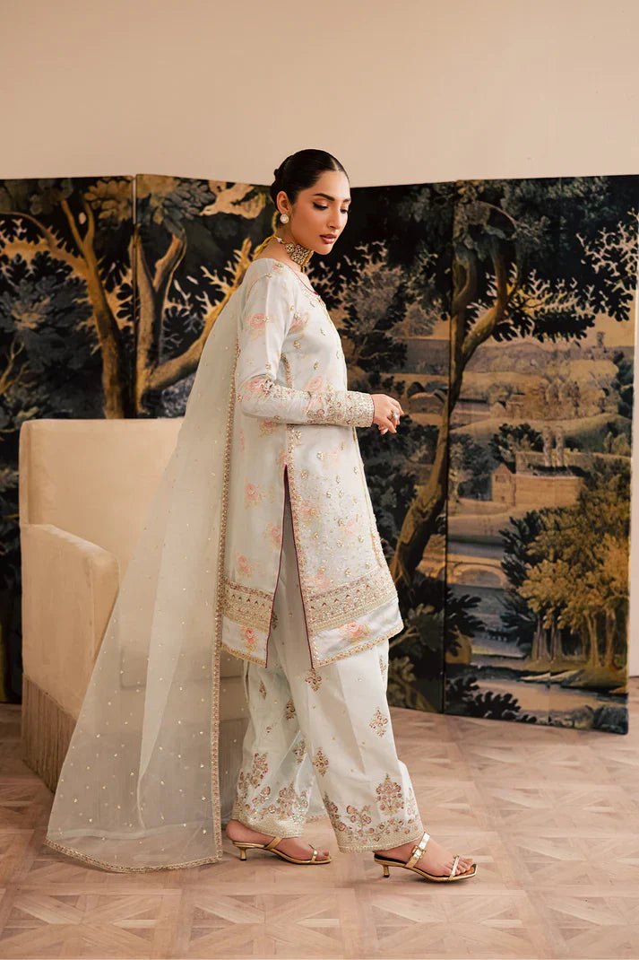 Emaan Adeel | Suave luxury formals 25 | ELAIN - House Of Hania