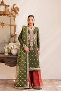 Emaan Adeel | Suave luxury formals 25 | ORAYA - House Of Hania