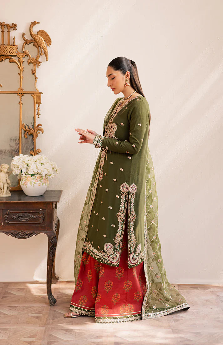 Emaan Adeel | Suave luxury formals 25 | ORAYA - House Of Hania