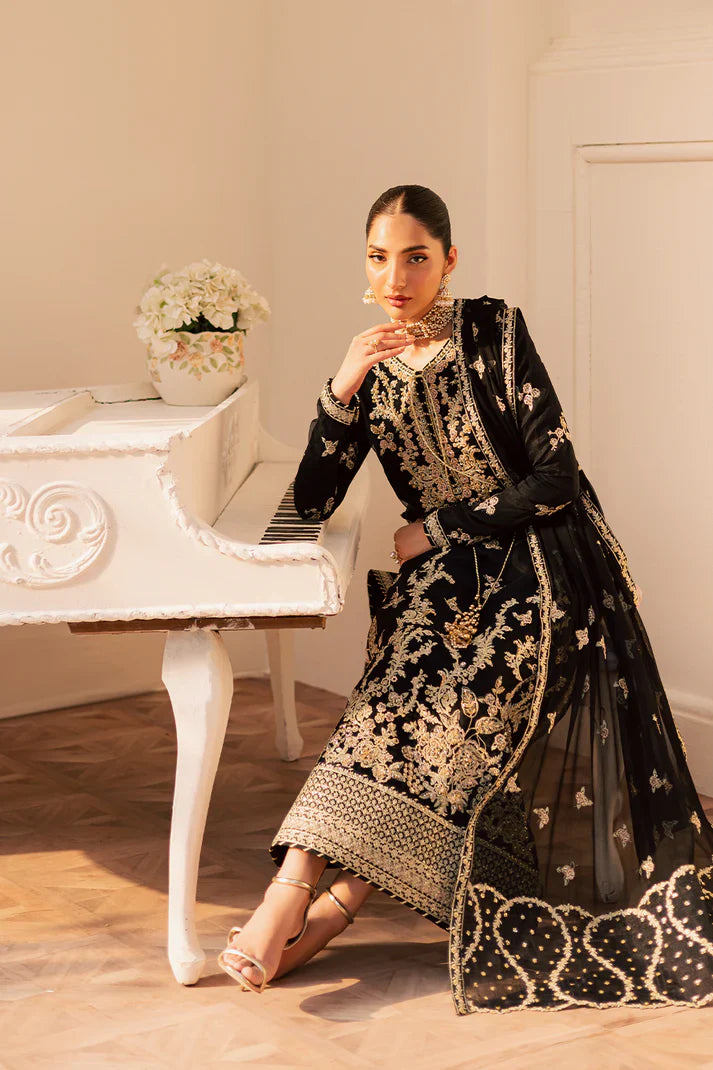 Emaan Adeel | Suave luxury formals 25 | SVARA - House Of Hania