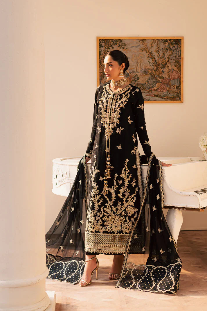 Emaan Adeel | Suave luxury formals 25 | SVARA - House Of Hania