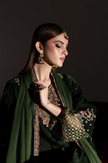 Emaan Adeel | Zarposh Velvet Collection | AARISH - House Of Hania