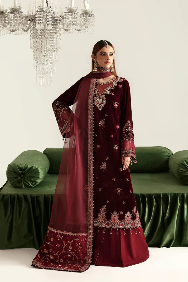 Emaan Adeel | Zarposh Velvet Collection | NADIRA - House Of Hania
