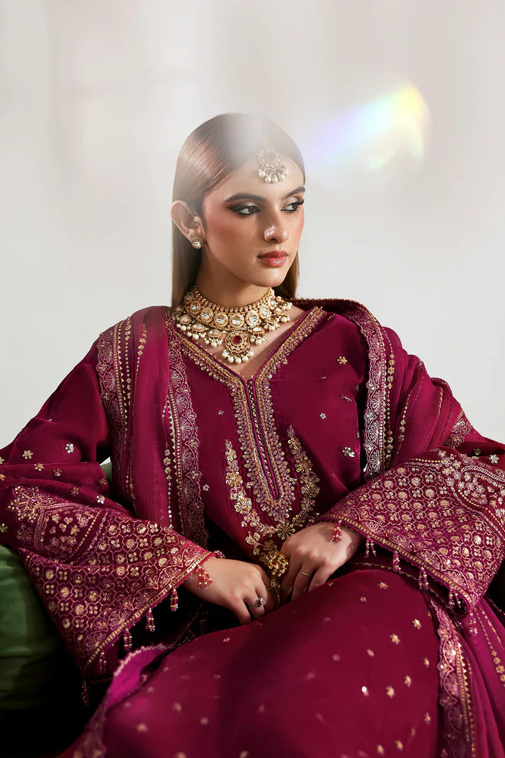 Emaan Adeel | Zarposh Velvet Collection | SHAHNAZ - House Of Hania