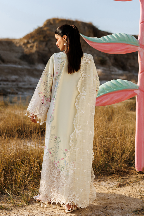 Emaan adeel | Sunlit Groove Luxury Lawn 26 | BLOSSOM BEAT - House Of Hania