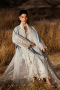 Emaan adeel | Sunlit Groove Luxury Lawn 26 | MORNING DEW - House Of Hania