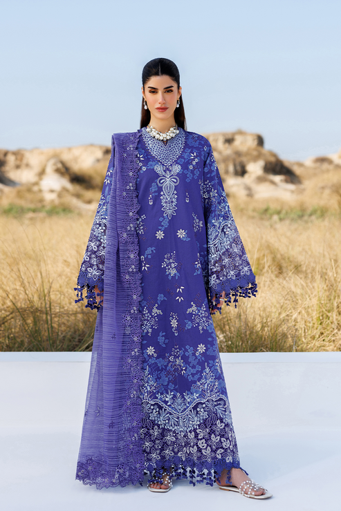 Emaan adeel | Sunlit Groove Luxury Lawn 26 | PETAL PULSE - House Of Hania