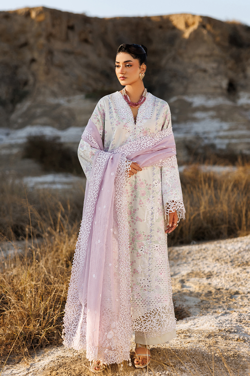 Emaan adeel | Sunlit Groove Luxury Lawn 26 | SUNNY SPLASH - House Of Hania
