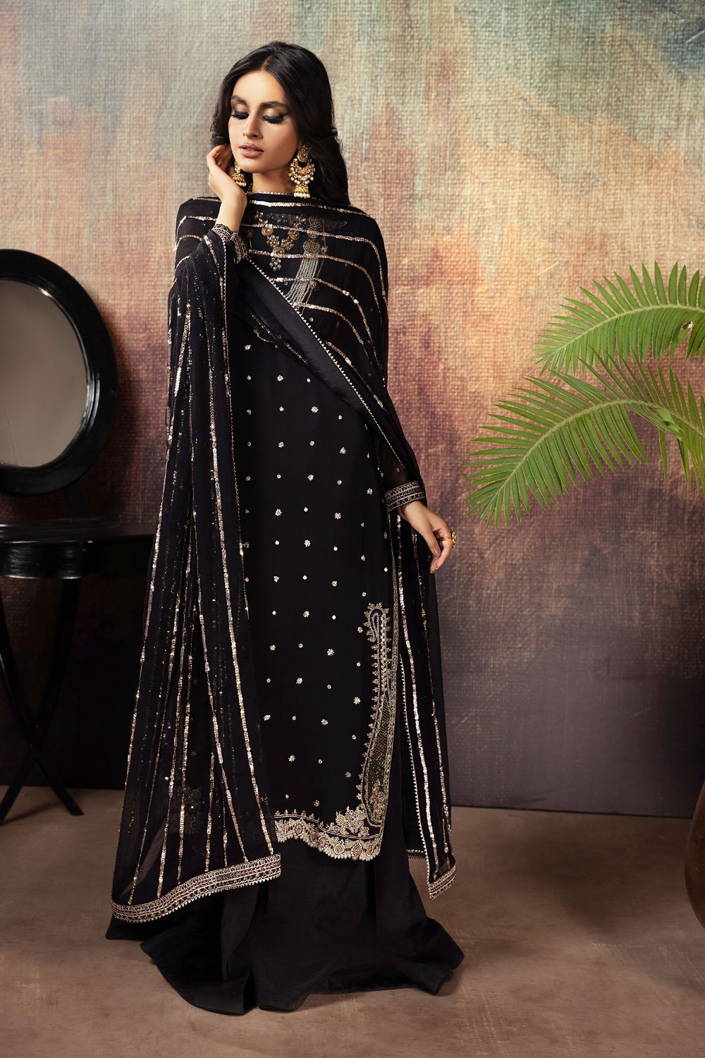 Erum Khan | Begham Jaan Bridal Formals | AABROO - House Of Hania