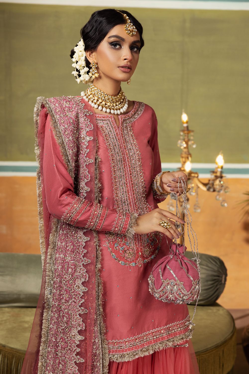 Erum Khan | Begham Jaan Bridal Formals | MOMI - House Of Hania