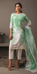 Erum Khan | Beyond Basic | CLASSIC CHARM - House Of Hania