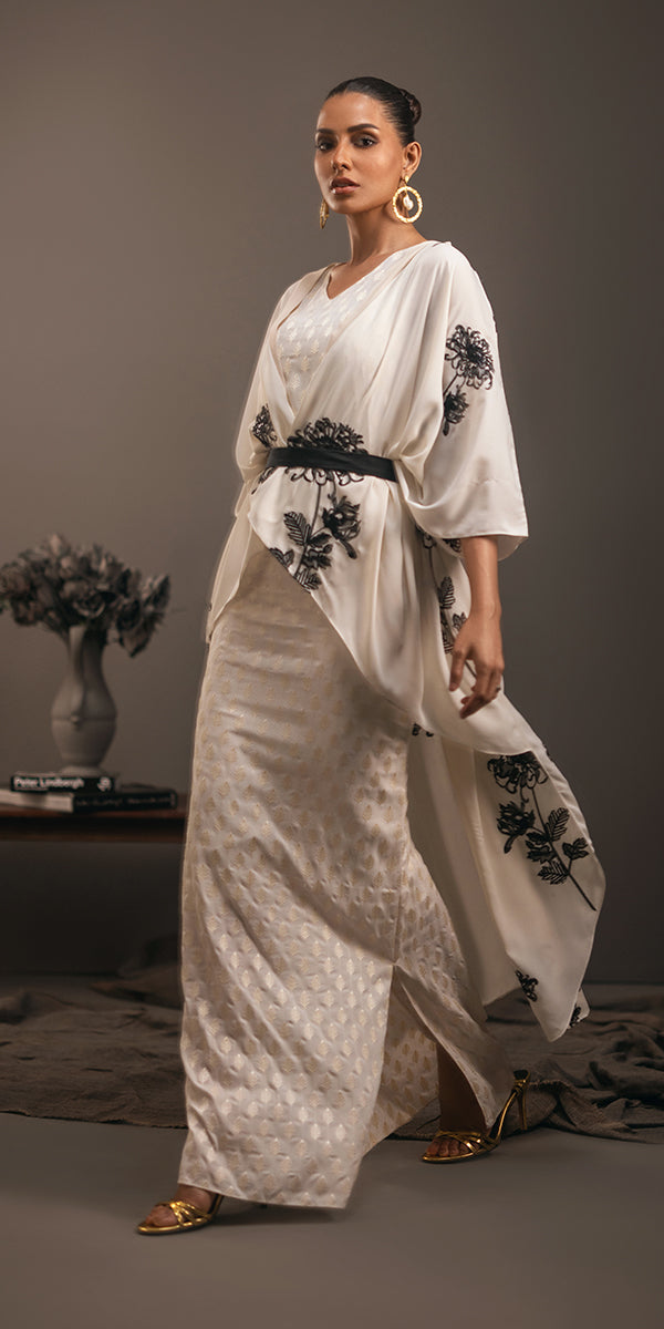 Erum Khan | Beyond Chic |  Arabian Nights - House Of Hania