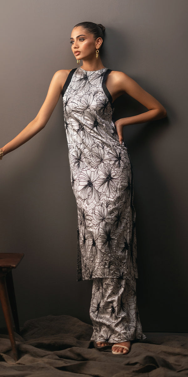 Erum Khan | Beyond Chic |  Crown Jewel - House Of Hania