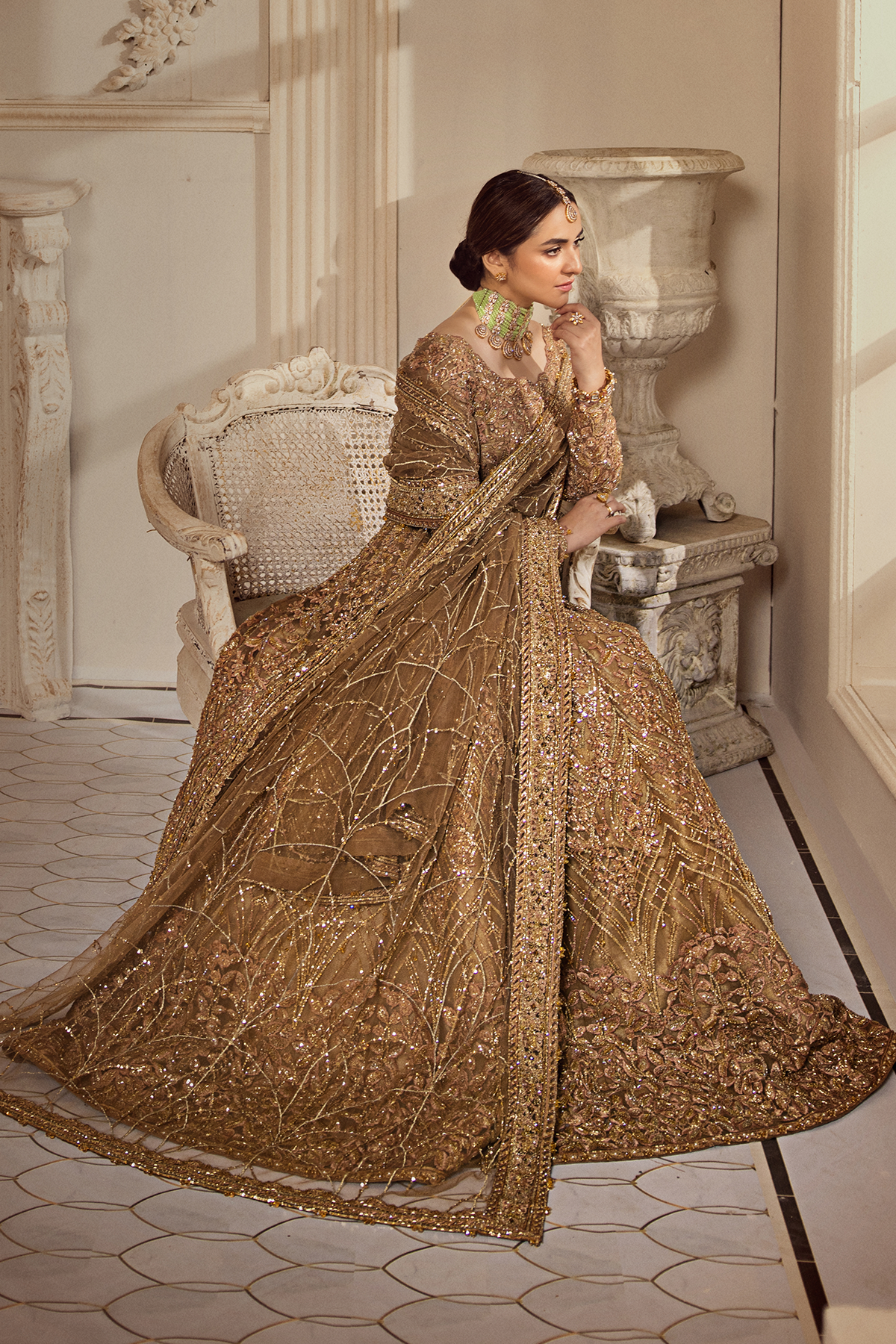 Erum Khan | Iris Bridal Couture 24 | GOLDEN AURA - House Of Hania