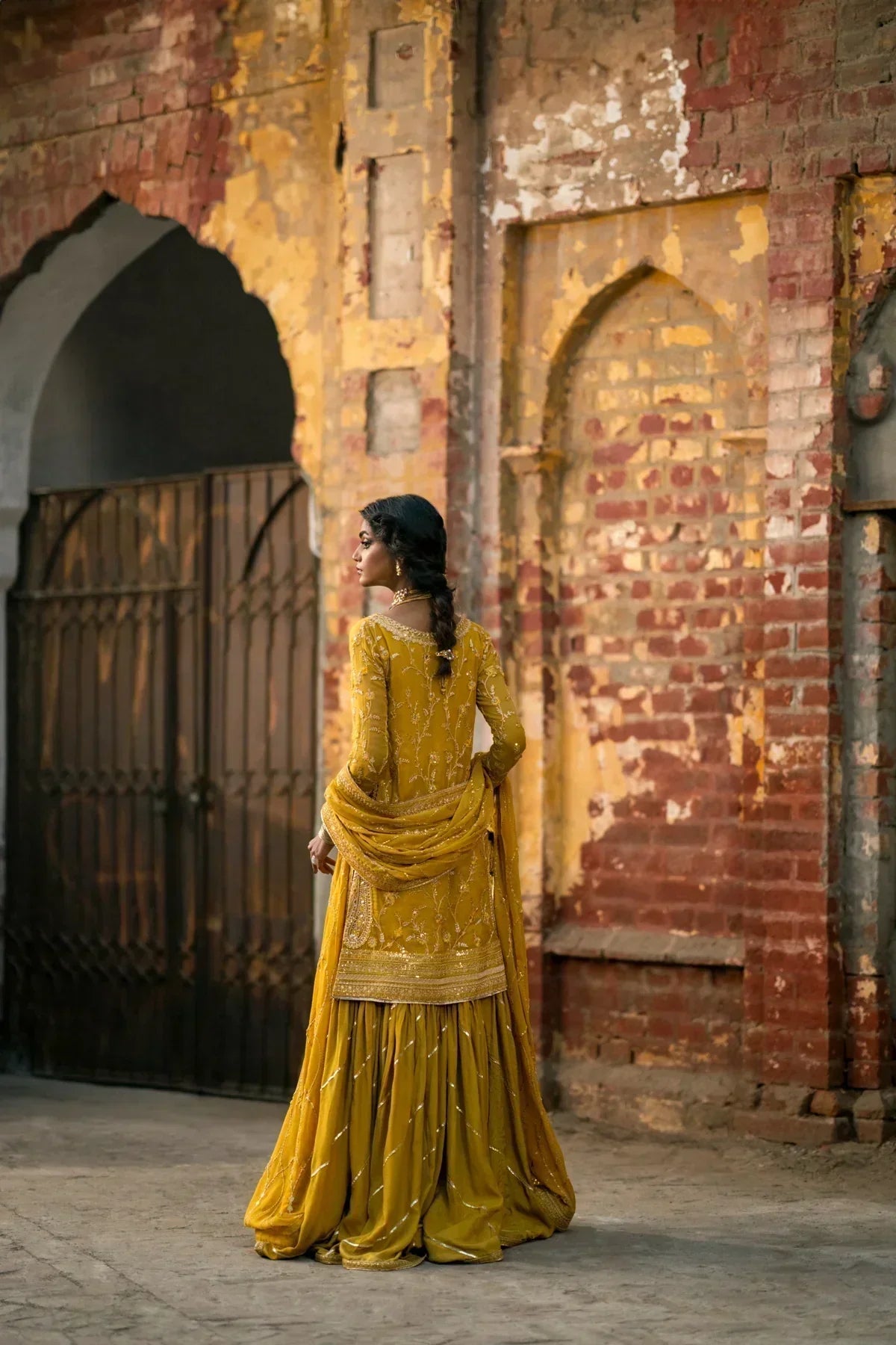 Erum Khan | Mannat Formals | Aatish - House Of Hania