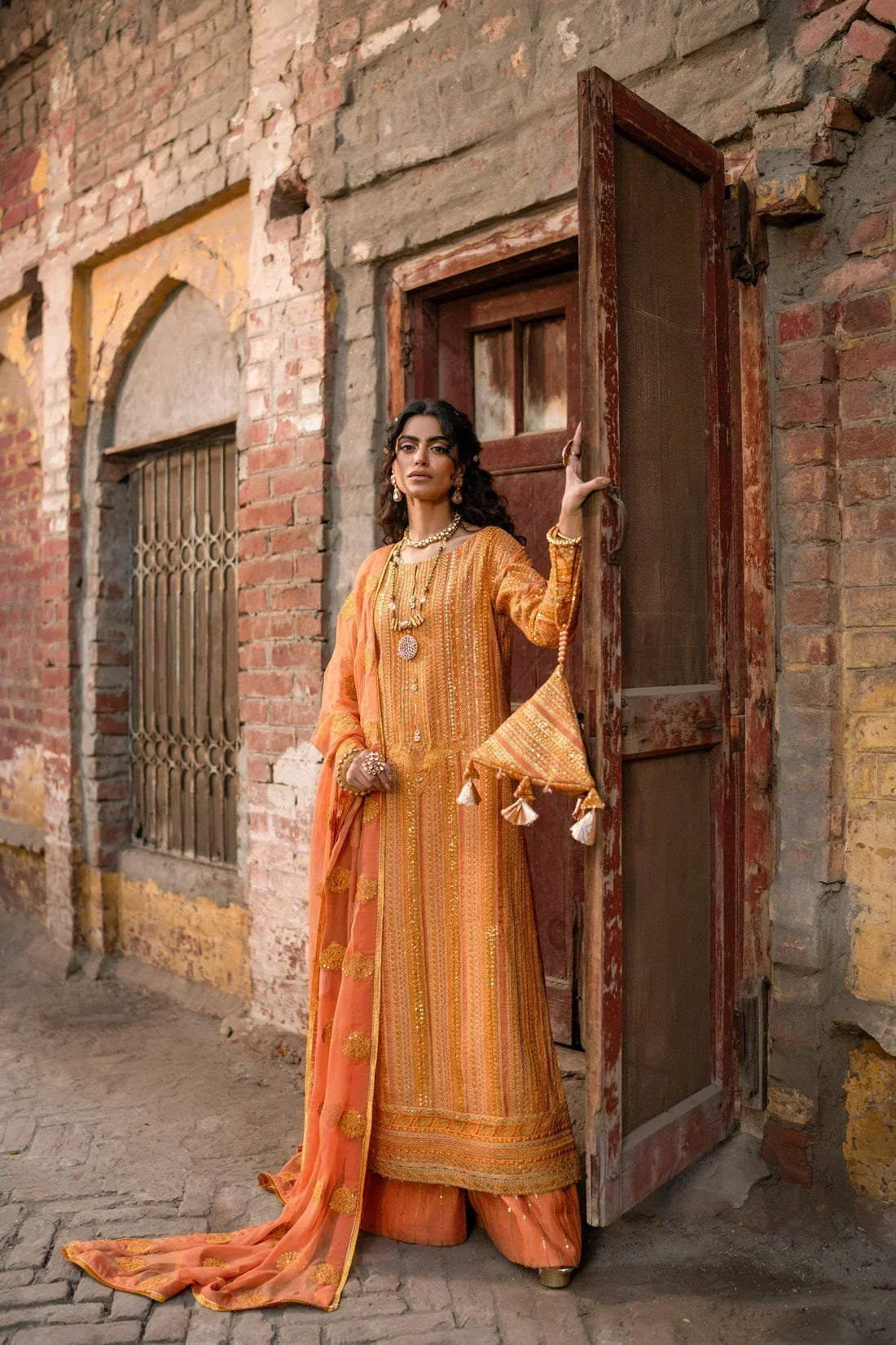 Erum Khan | Mannat Formals | Shamma - House Of Hania