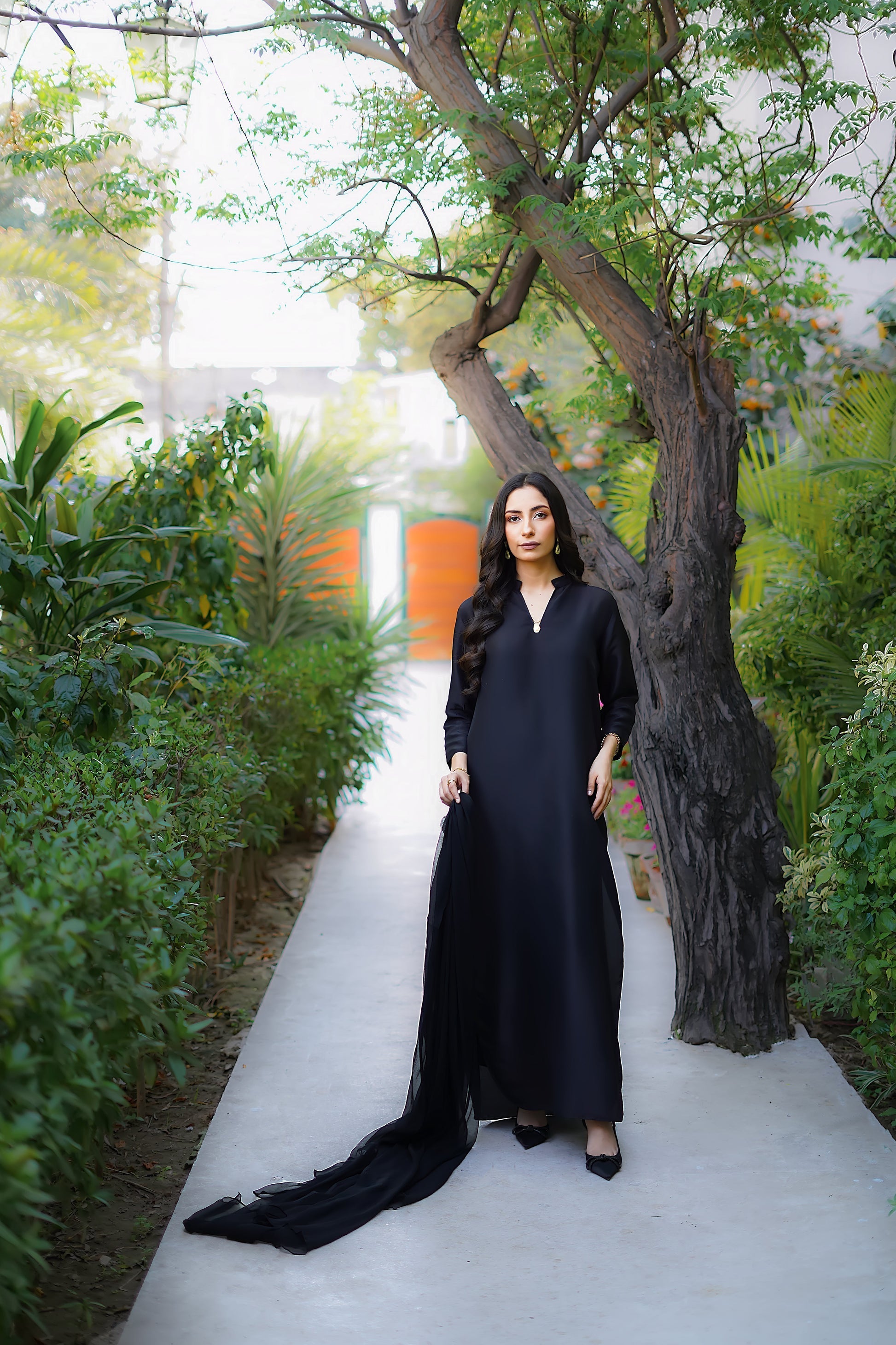 Erum Khan | Nue 25 | Midnight Enigma - House Of Hania