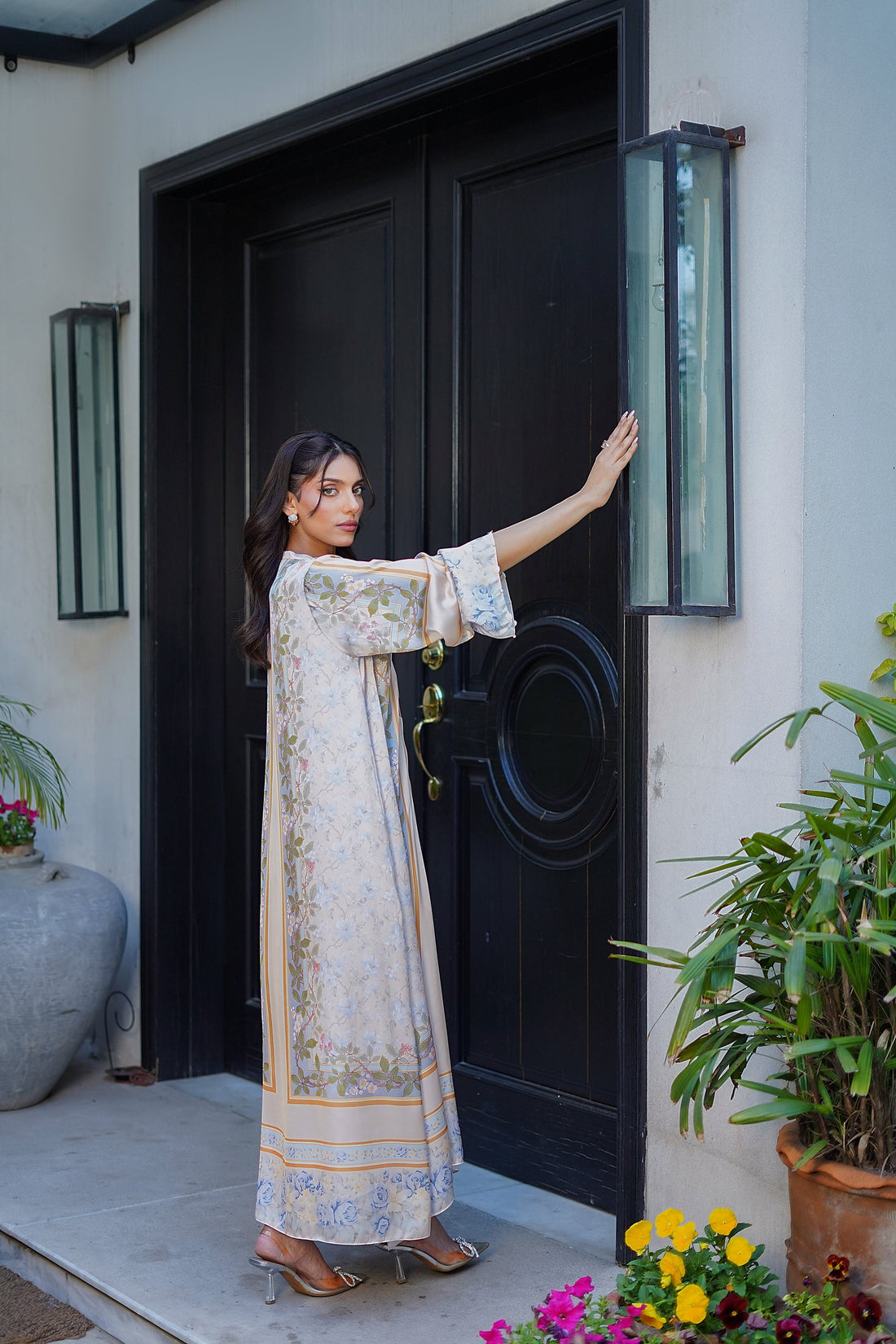 Erum Khan | Nue 25 | Sand Dune - House Of Hania