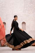 Erum Khan | Sakhiyan Formals | CHAMELI - House Of Hania