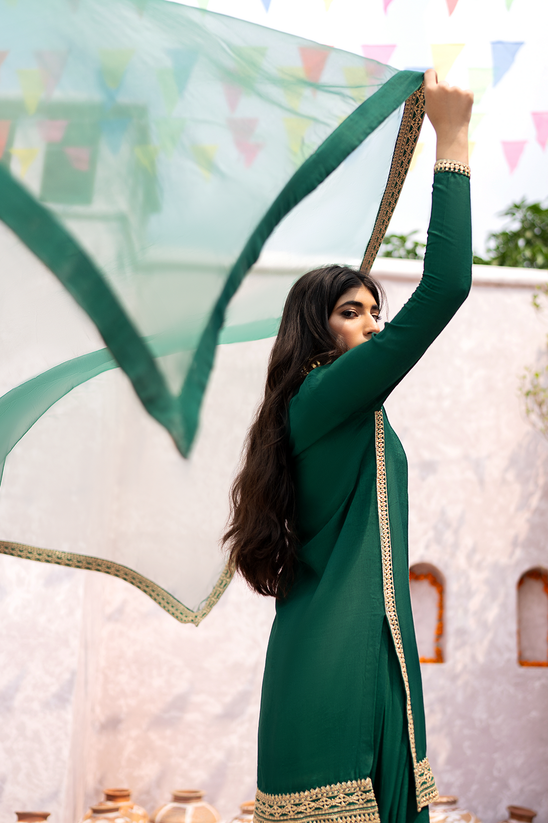 Erum Khan | Sakhiyan Formals | LILY - House Of Hania