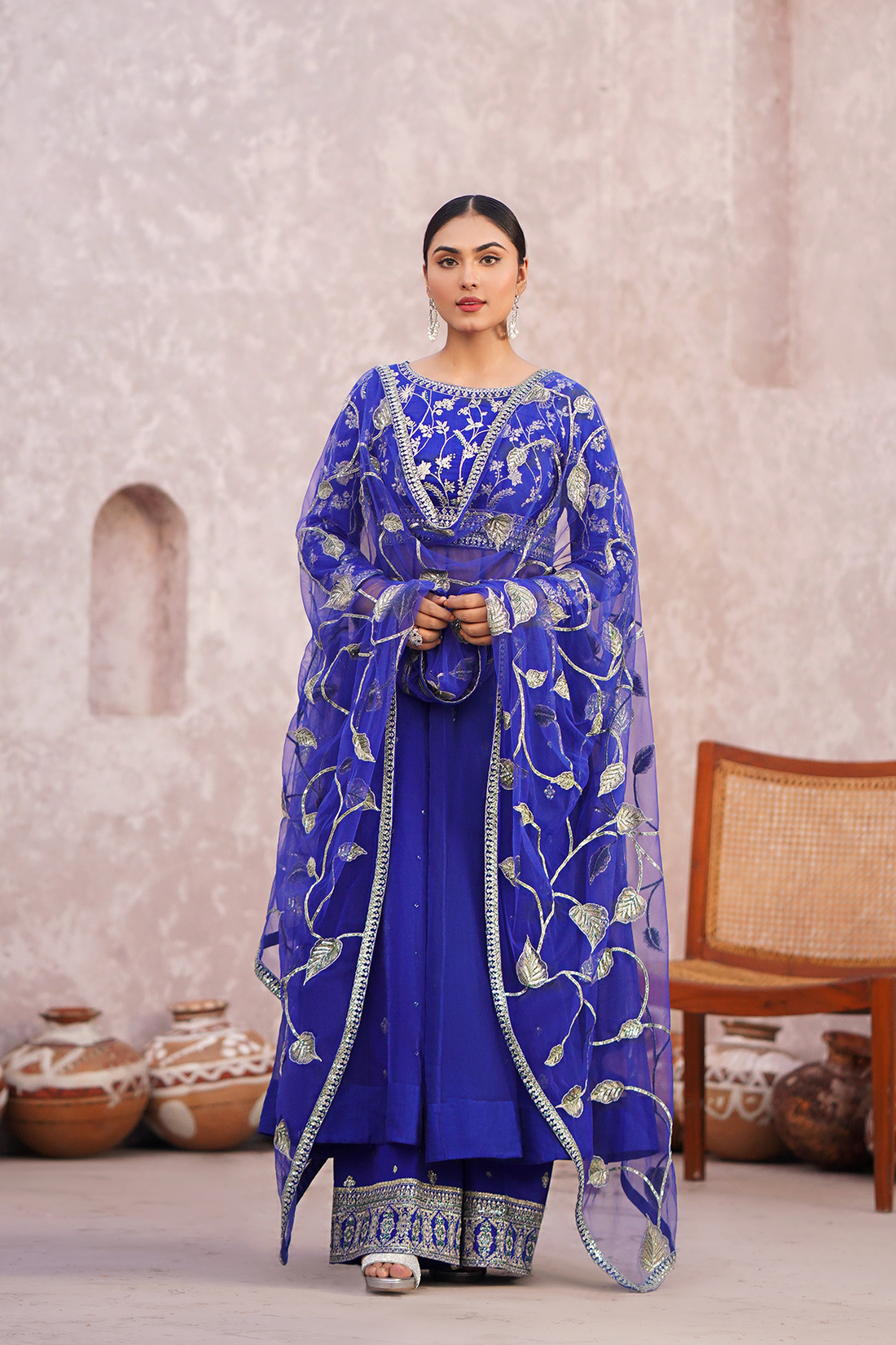 Erum Khan | Sakhiyan Formals | NARGIS - House Of Hania