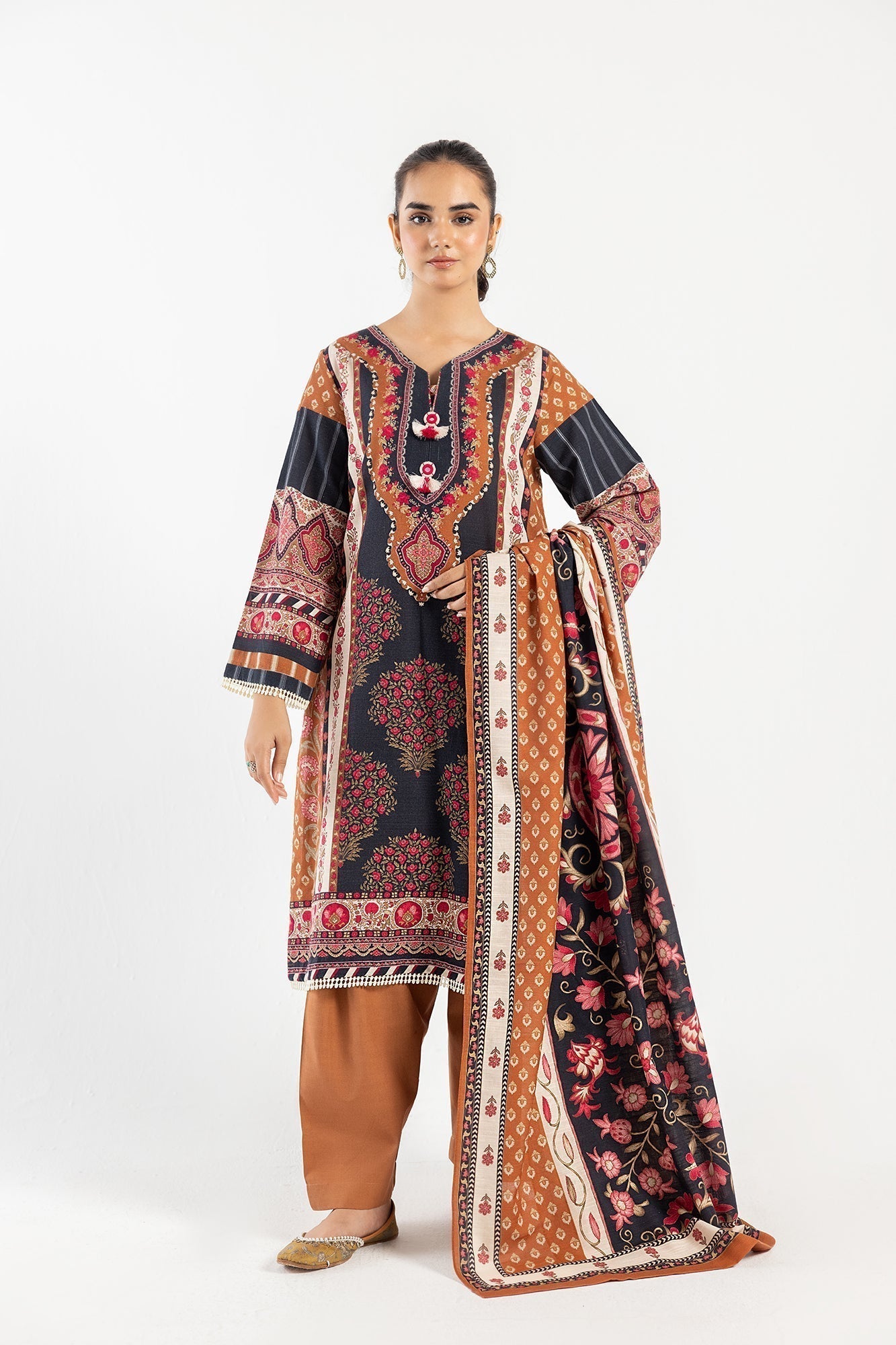 Ethnic | Winter Collection | EW0472 - House Of Hania