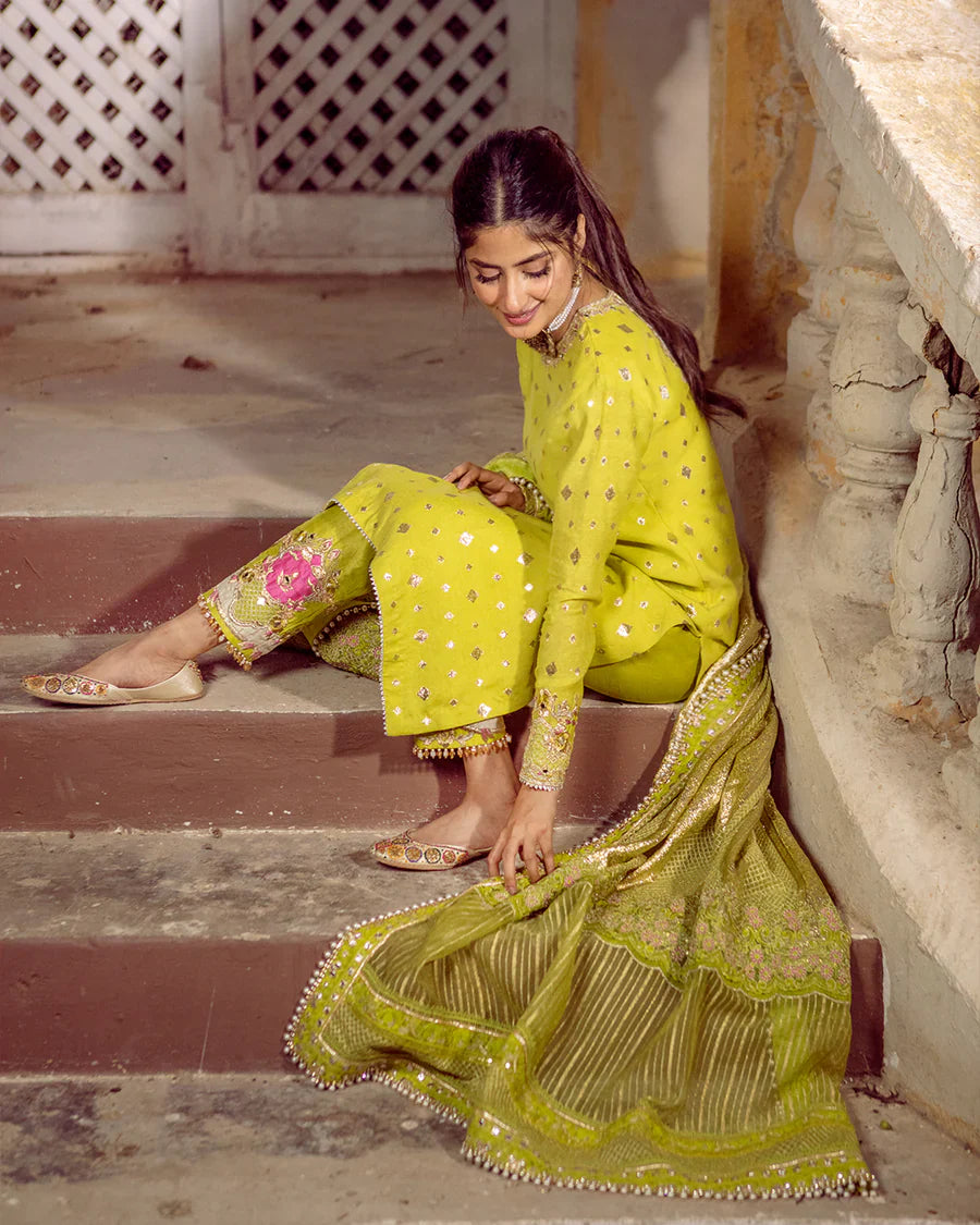 Faiza Saqlain | Dhoop Kinaray | ZIVA - House Of Hania