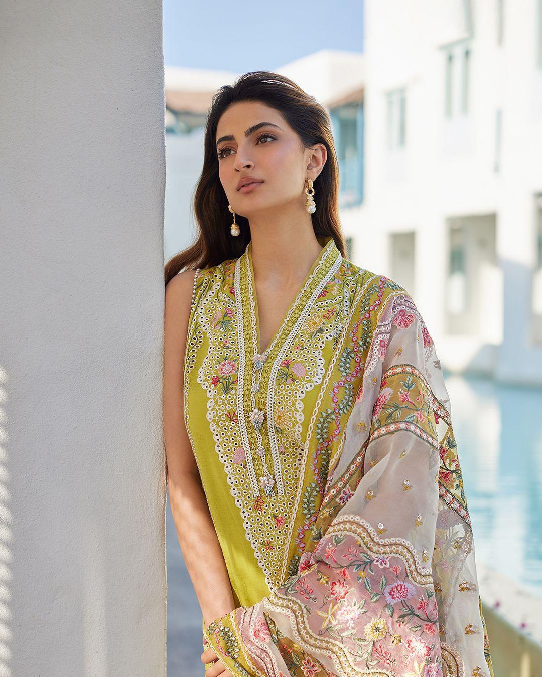 Faiza Saqlain Estera – Embroidered Organza Suit (3-Piece) - House Of Hania