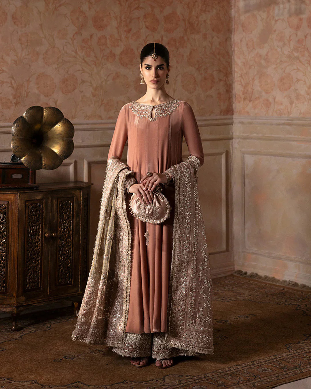 Faiza saqlain | Ismene formals | Averna - House Of Hania