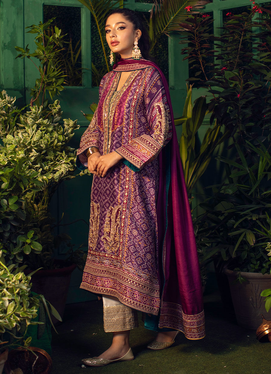Farah Talib Aziz | Designer Picks 24 | SETAREH PURPLE CHUNRI KURTA WITH PURE SILK OMBRE DUPATTA - House Of Hania