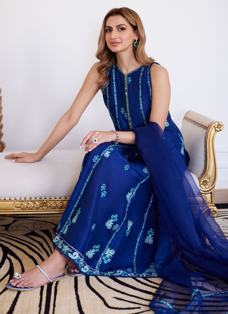 Farah Talib Aziz | Luna Eid Collection 24 | ELSYEE ROYAL BLUE - House Of Hania
