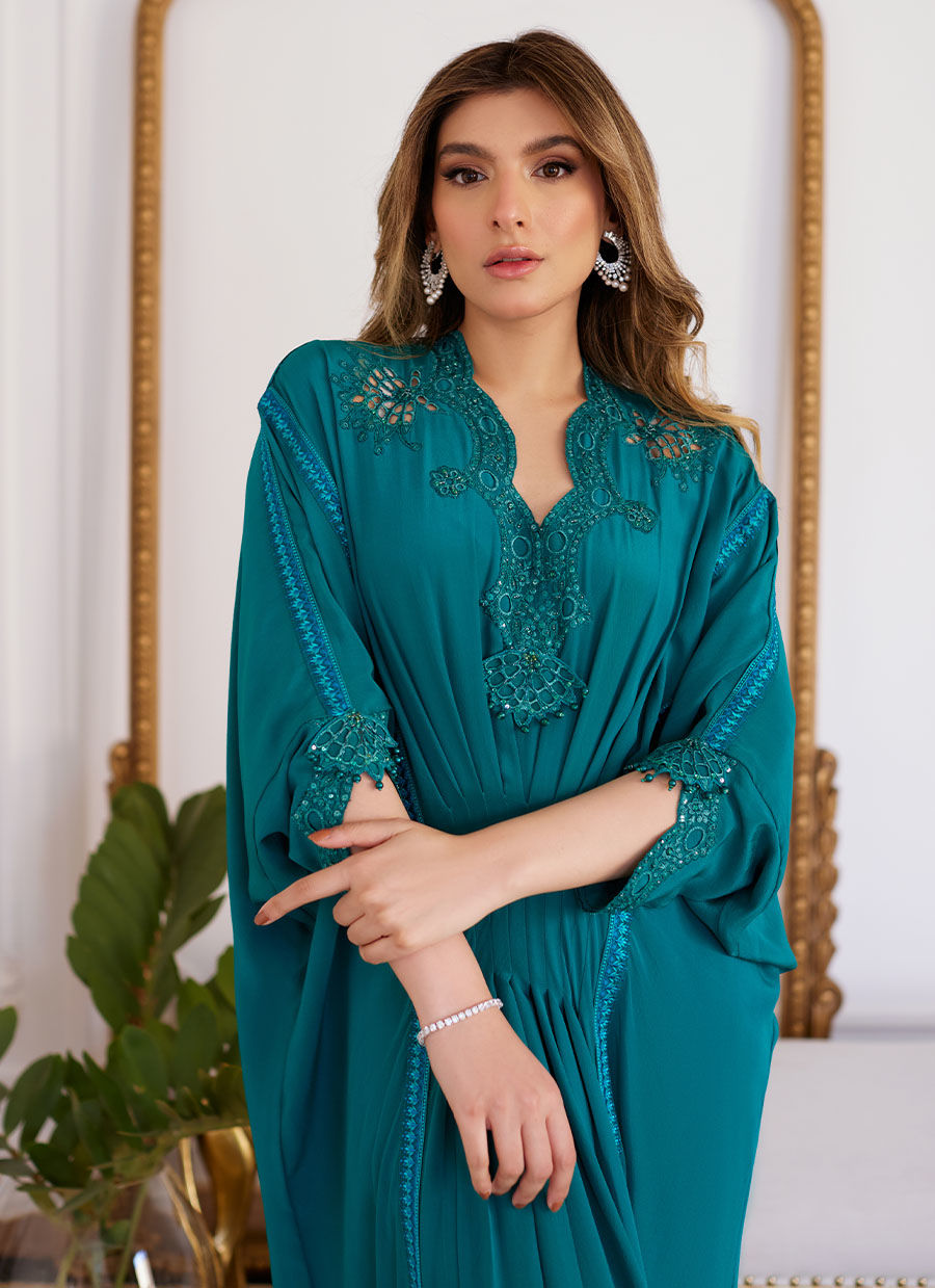 Farah Talib Aziz | Luna Eid Collection 24 | EMMELINE EMERALD CREPE - House Of Hania